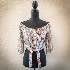 Faux Button Down Floral Lace Crop Top